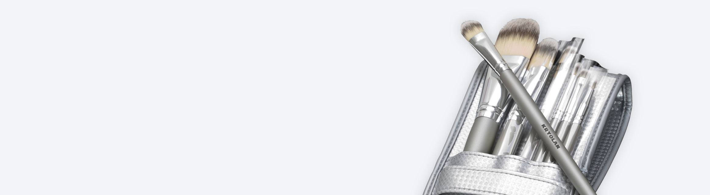 SETS DE BROCHAS Y CLEANER