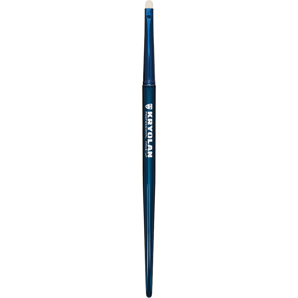 Blue master eye shadow detailer brush / detalle fino