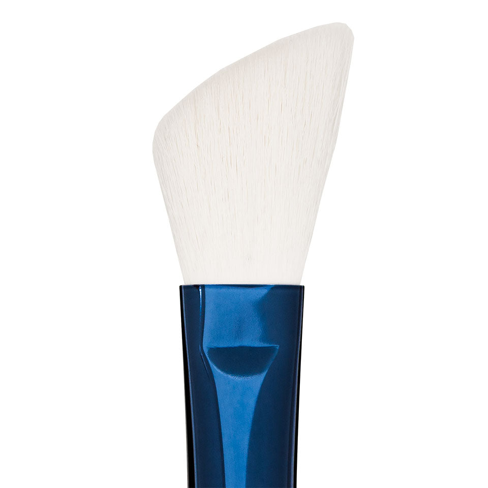 Blue Master Contoured Blusher Brush / Contorno